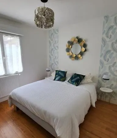 펜션 Maison A 200 M