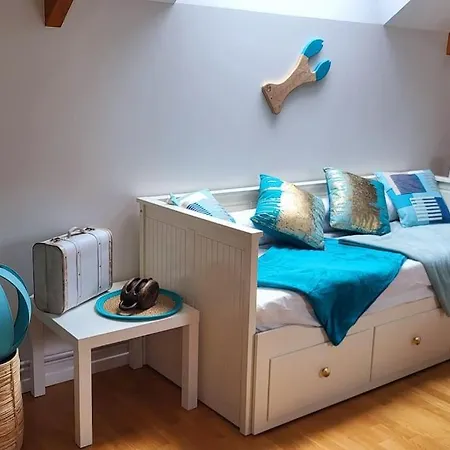 Maison A 200 M *
